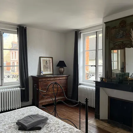 L'evidence Gasthuis Rugles