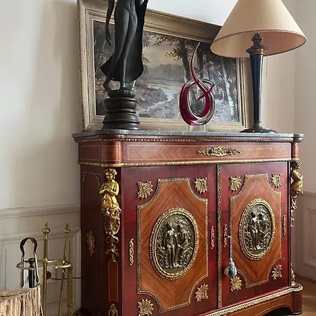 Gasthuis L'evidence 3*